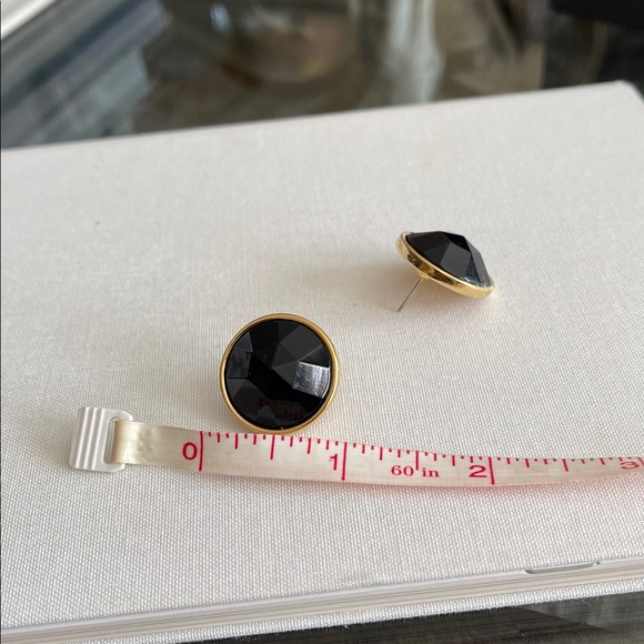 Vintage black geometric earrings - Picture 7 of 7